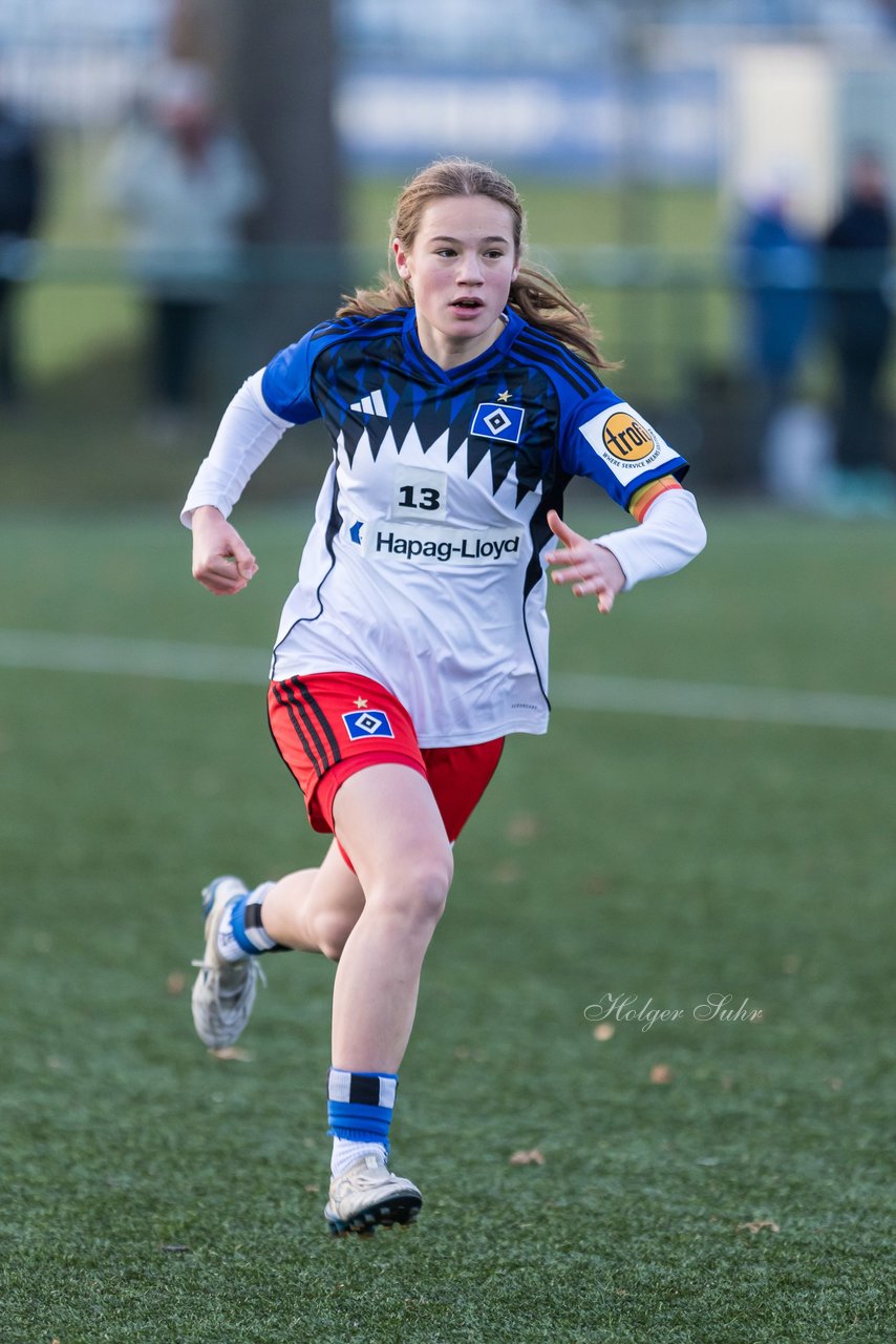 Bild 387 - wBJ Hamburger SV - Holstein Kiel : Ergebnis: 8:0